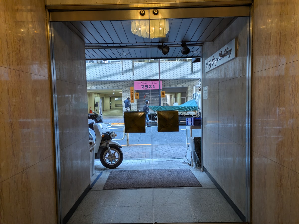 v20260220150904/fresh/building/J00100373489_8