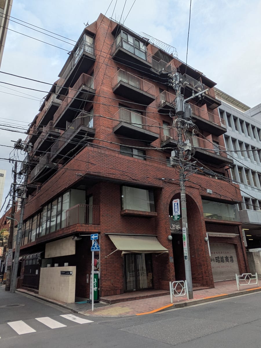 v20260220150904/fresh/building/J00100384537_1