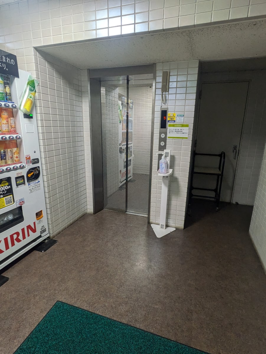 v20260220150904/fresh/building/J00100388594_4