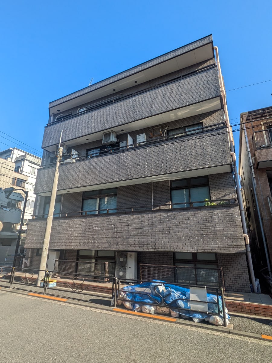 v20260222150655/fresh/building/J00100404469_9