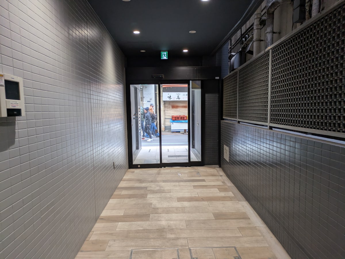 v20260223150645/fresh/building/J00100389172_12