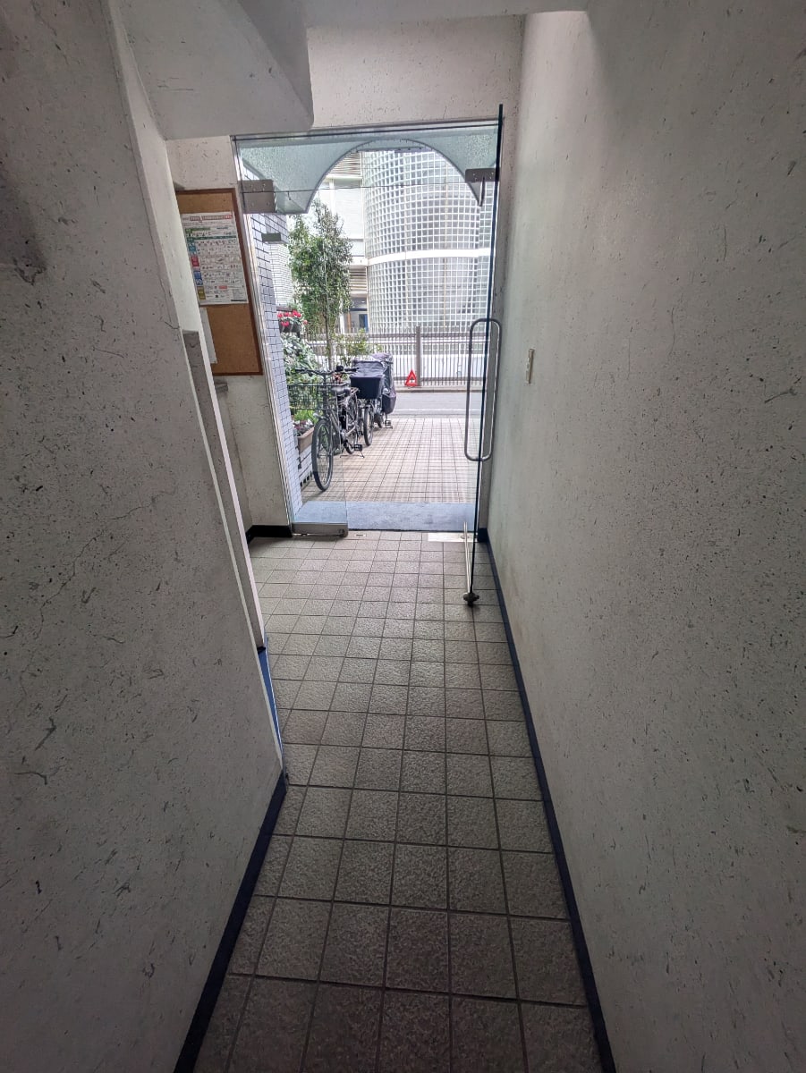 v20260223150645/fresh/building/J00100415682_10