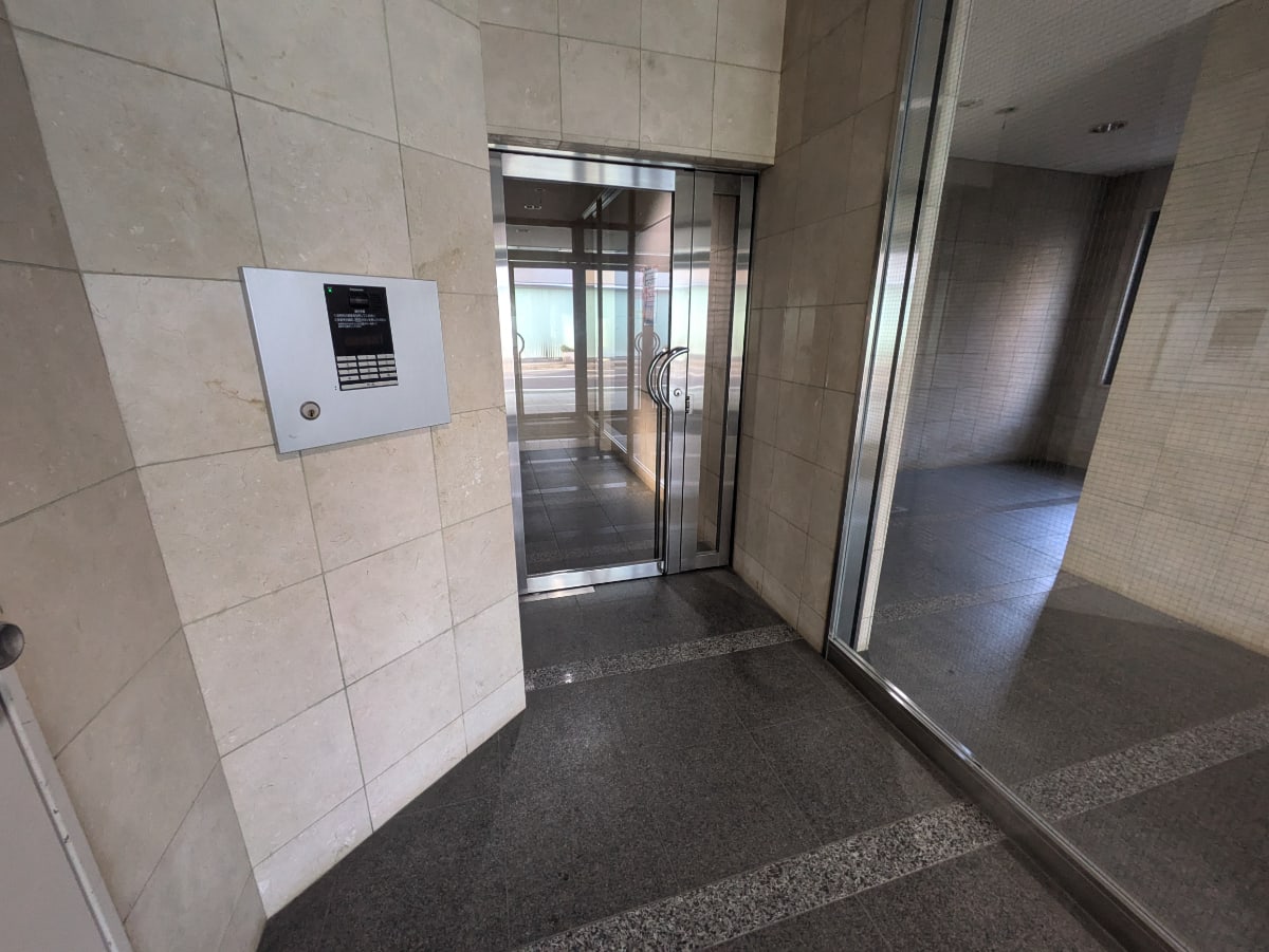 v20260225150906/fresh/building/J00100363301_10