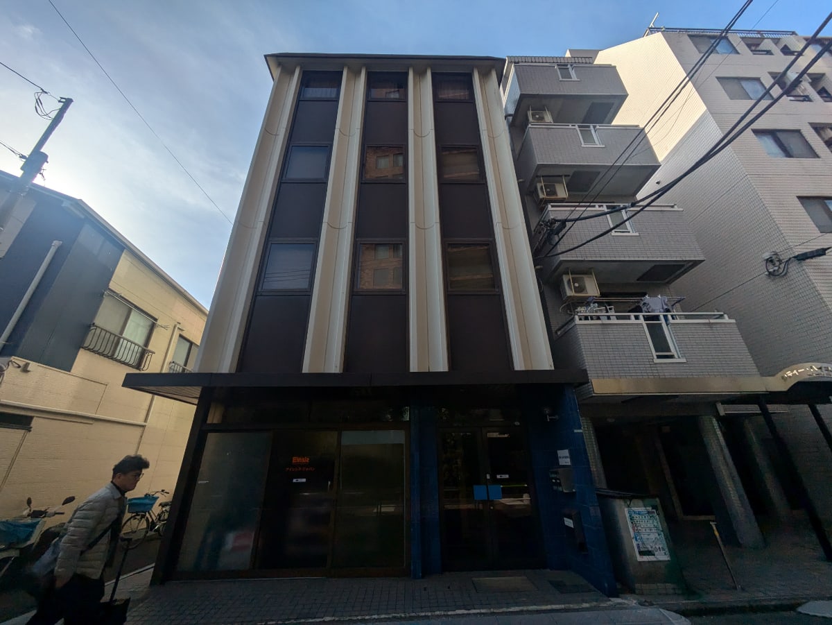 v20260225150906/fresh/building/J00100373312_5