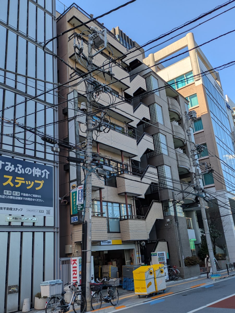 v20260225150906/fresh/building/J00100378961_9