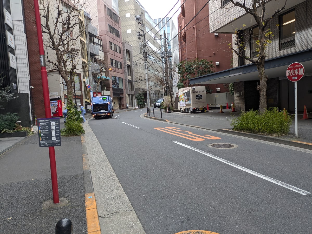 v20260225150906/fresh/building/J00100383992_13