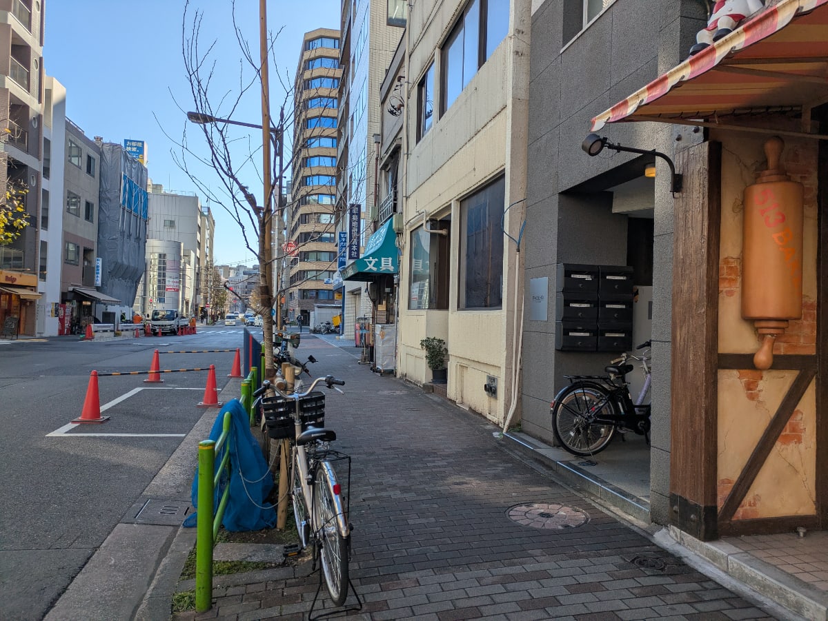 v20260225150906/fresh/building/J00100384640_2