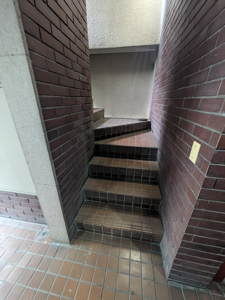 v20260225150906/fresh/building/J00100405769_9