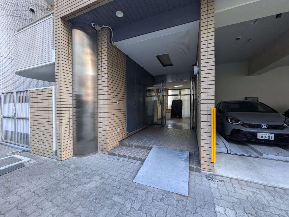 v20260225150906/fresh/building/J00100418586_3