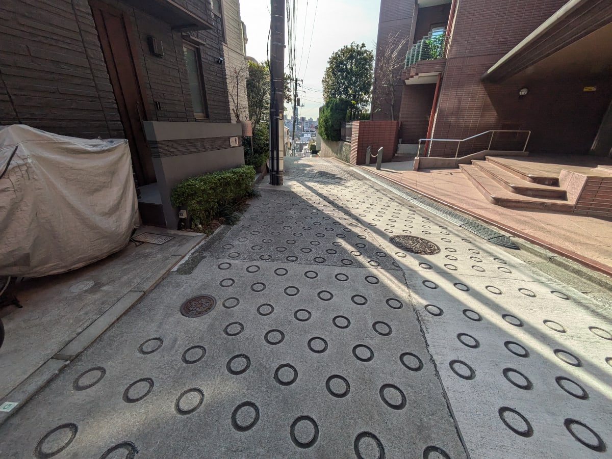 v20260225150906/fresh/building/J00100427249_19