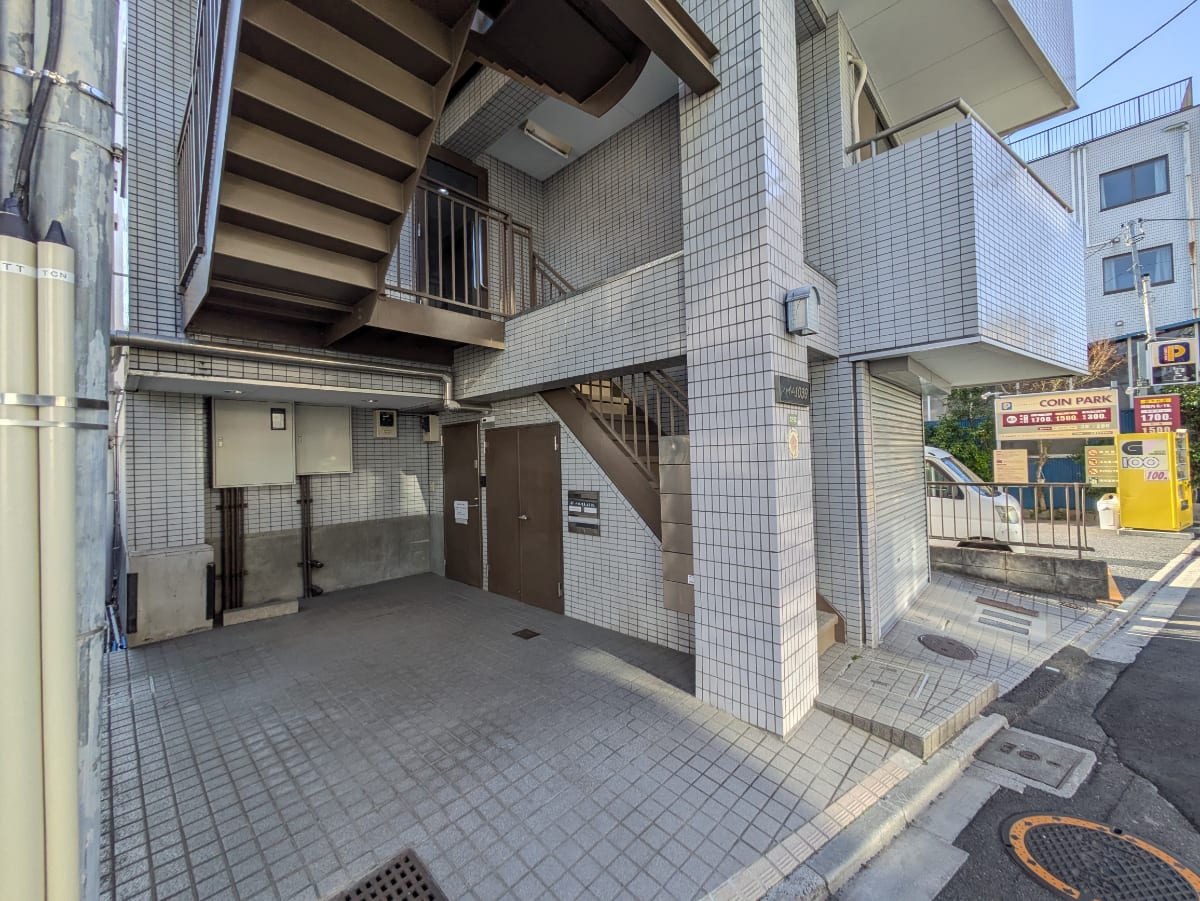 v20260225150906/fresh/building/J00100428972_6