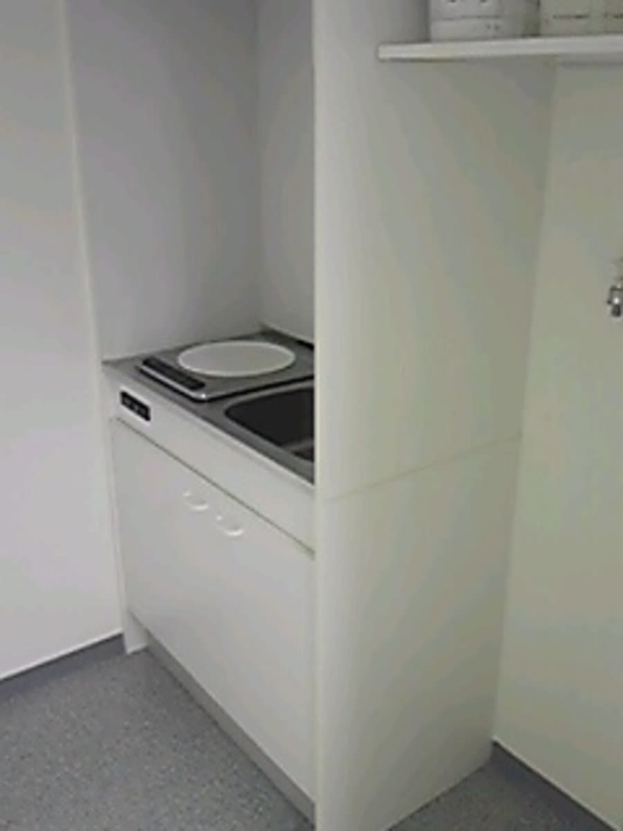 v20260228150644/fresh/building/J00100401450_8