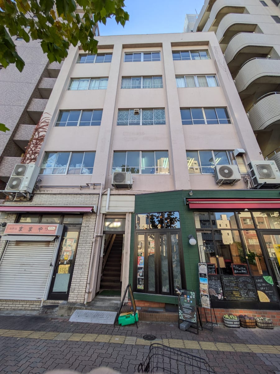 v20260228150644/fresh/building/J00100417195_12
