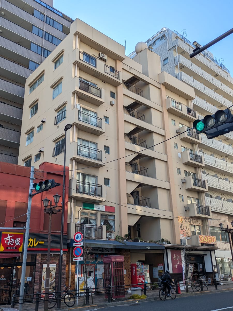 v20260302150858/fresh/building/J00100373212_8