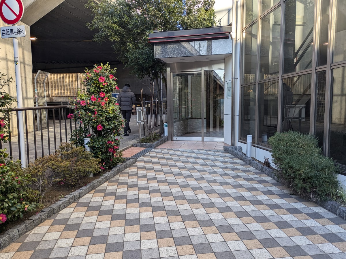 v20260302150858/fresh/building/J00100466899_3