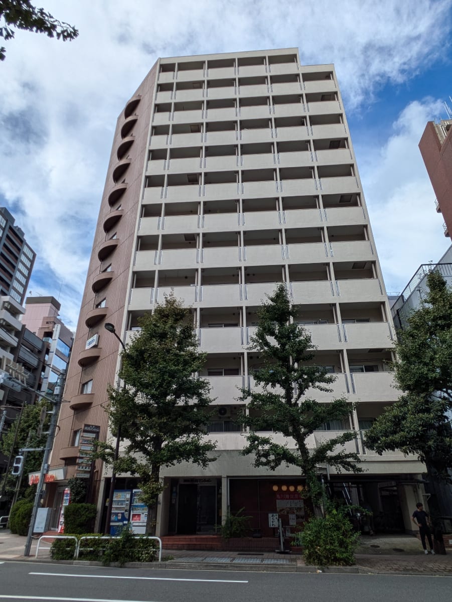 v20260303151001/fresh/building/J00100381383_15