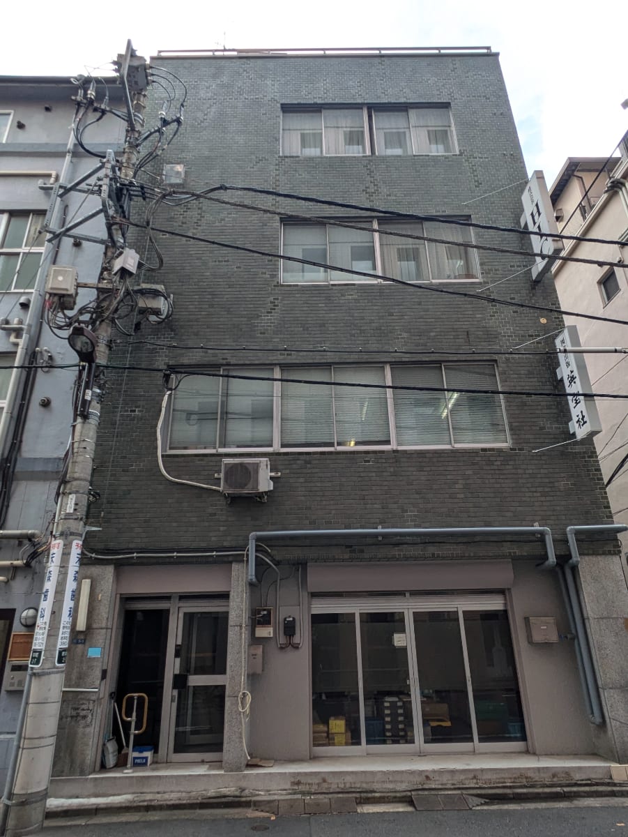 v20260303151002/fresh/building/J00100368212_12