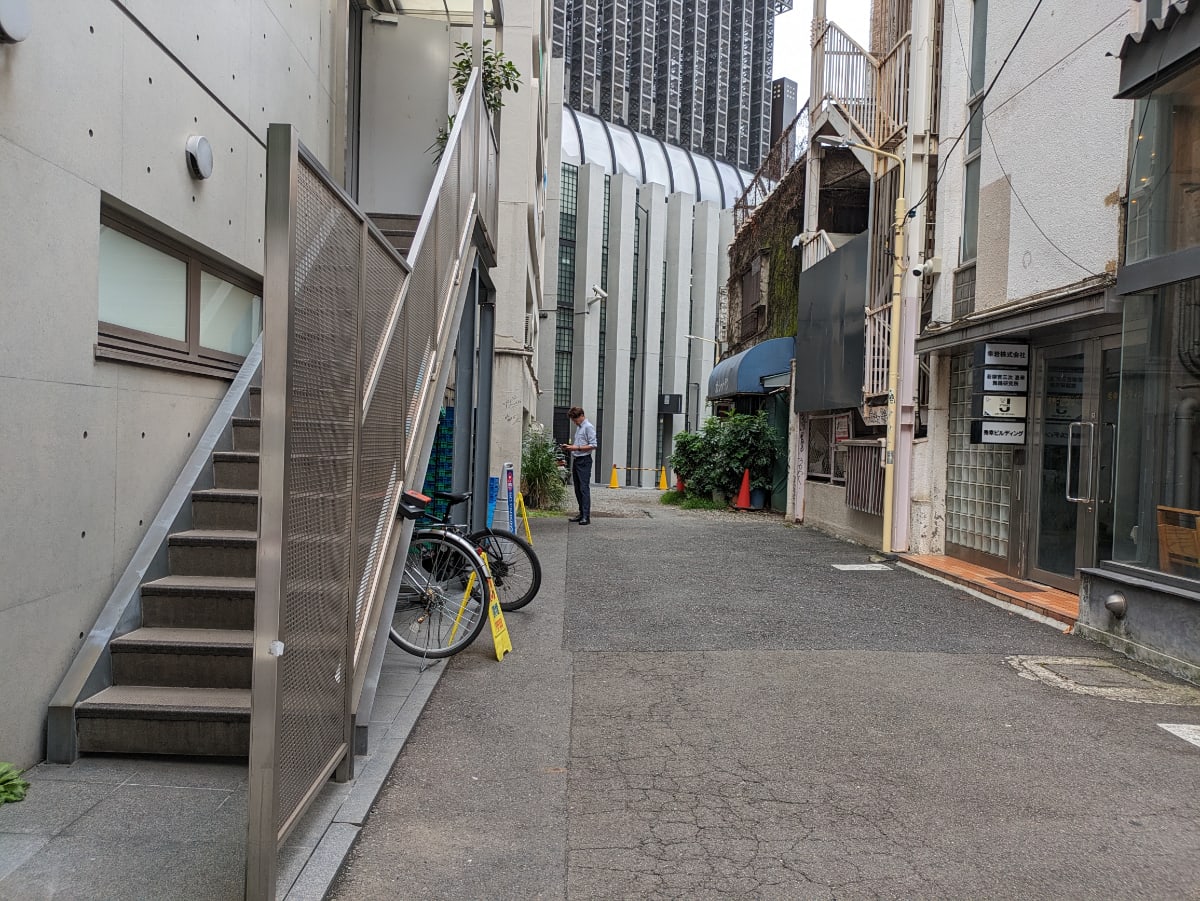 v20260303151002/fresh/building/J00100379728_22