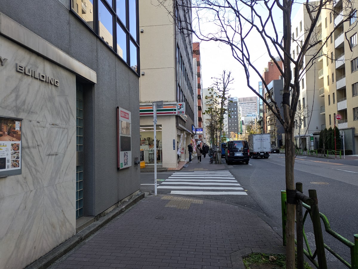 v20260303151002/fresh/building/J00100389175_17