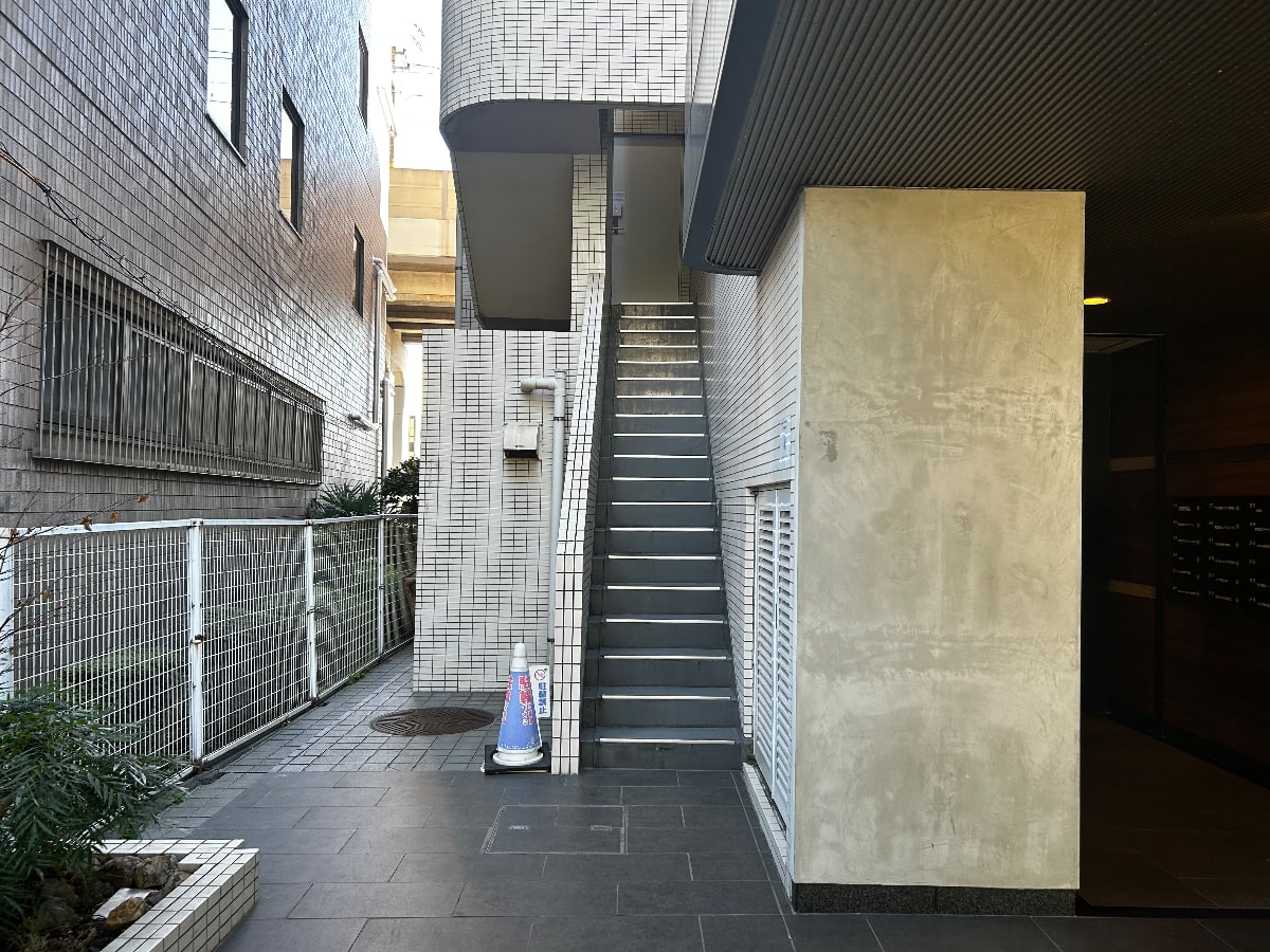 v20260304150759/fresh/building/J00100373468_12
