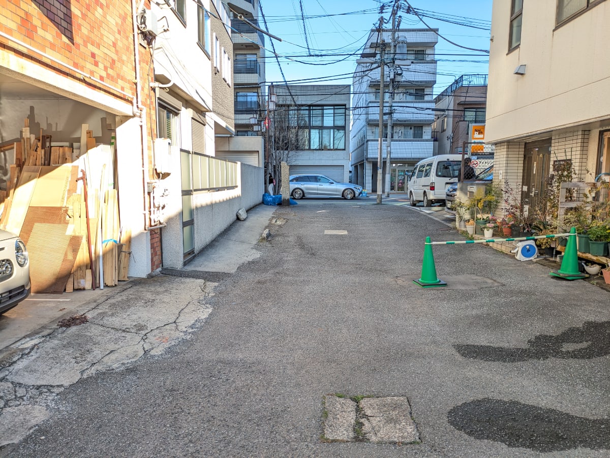 v20260304150759/fresh/building/J00100464653_10