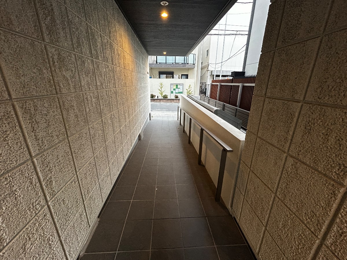 v20260304150759/fresh/building/J00100476697_64