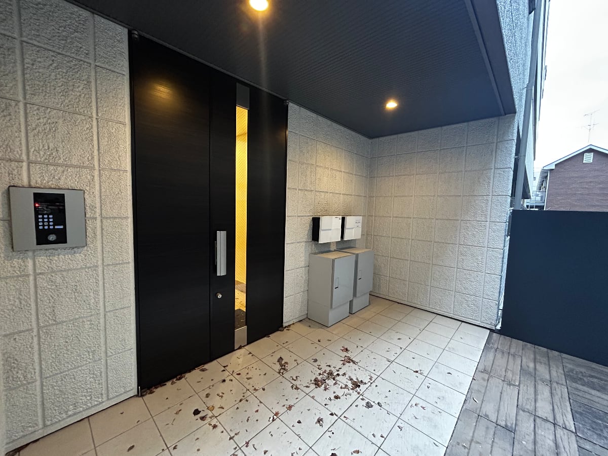v20260304150759/fresh/building/J00100476697_65