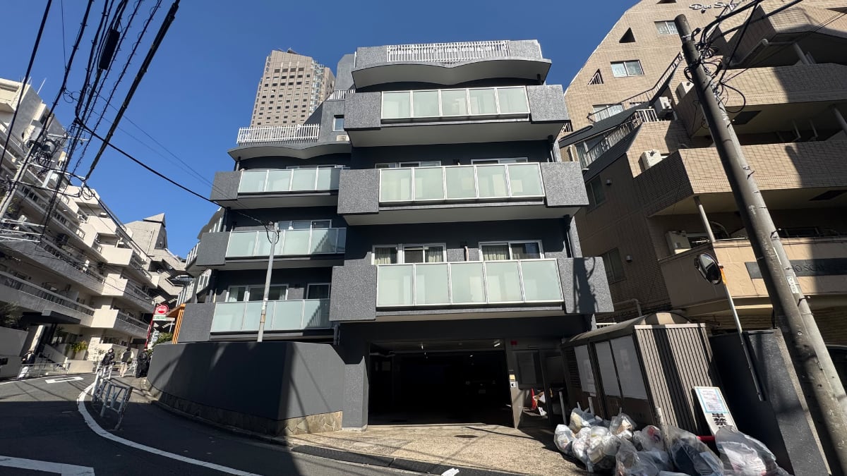 v20260306150755/fresh/building/J00100387036_14