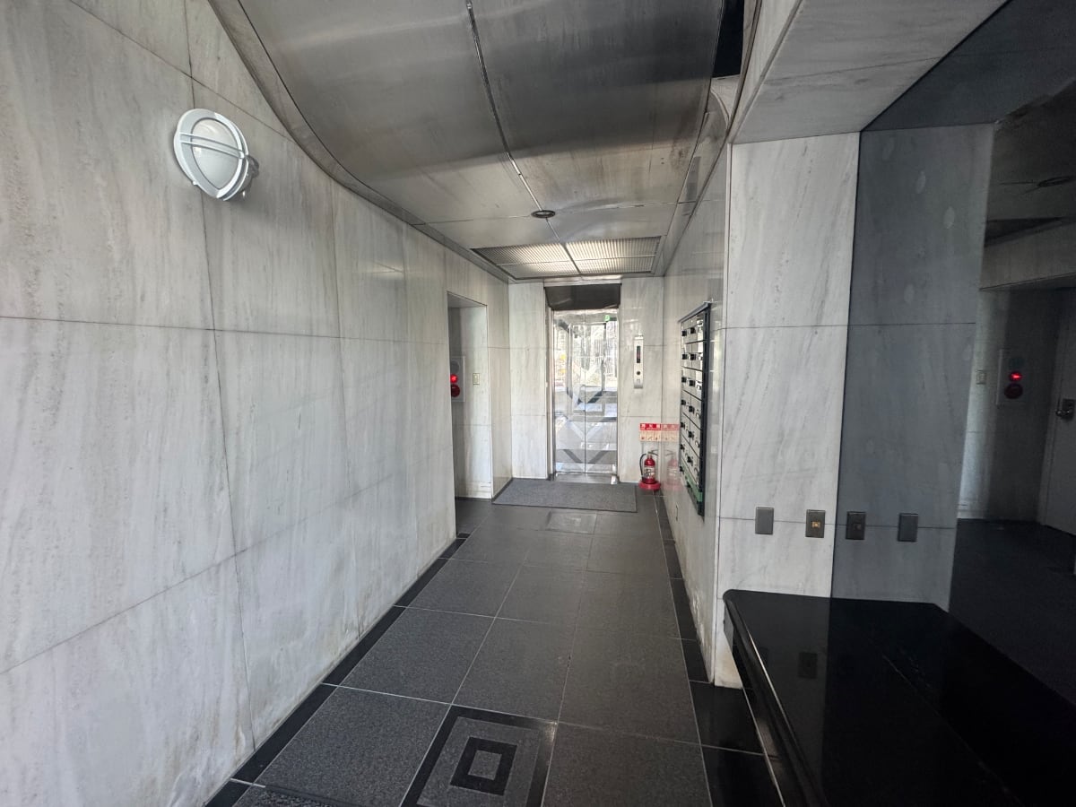 v20260306150755/fresh/building/J00100392646_4