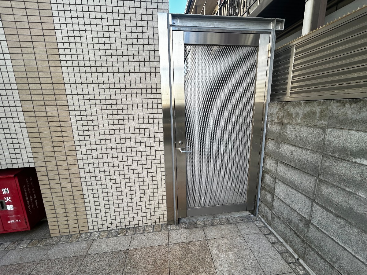 v20260307150635/fresh/building/J00100428918_12