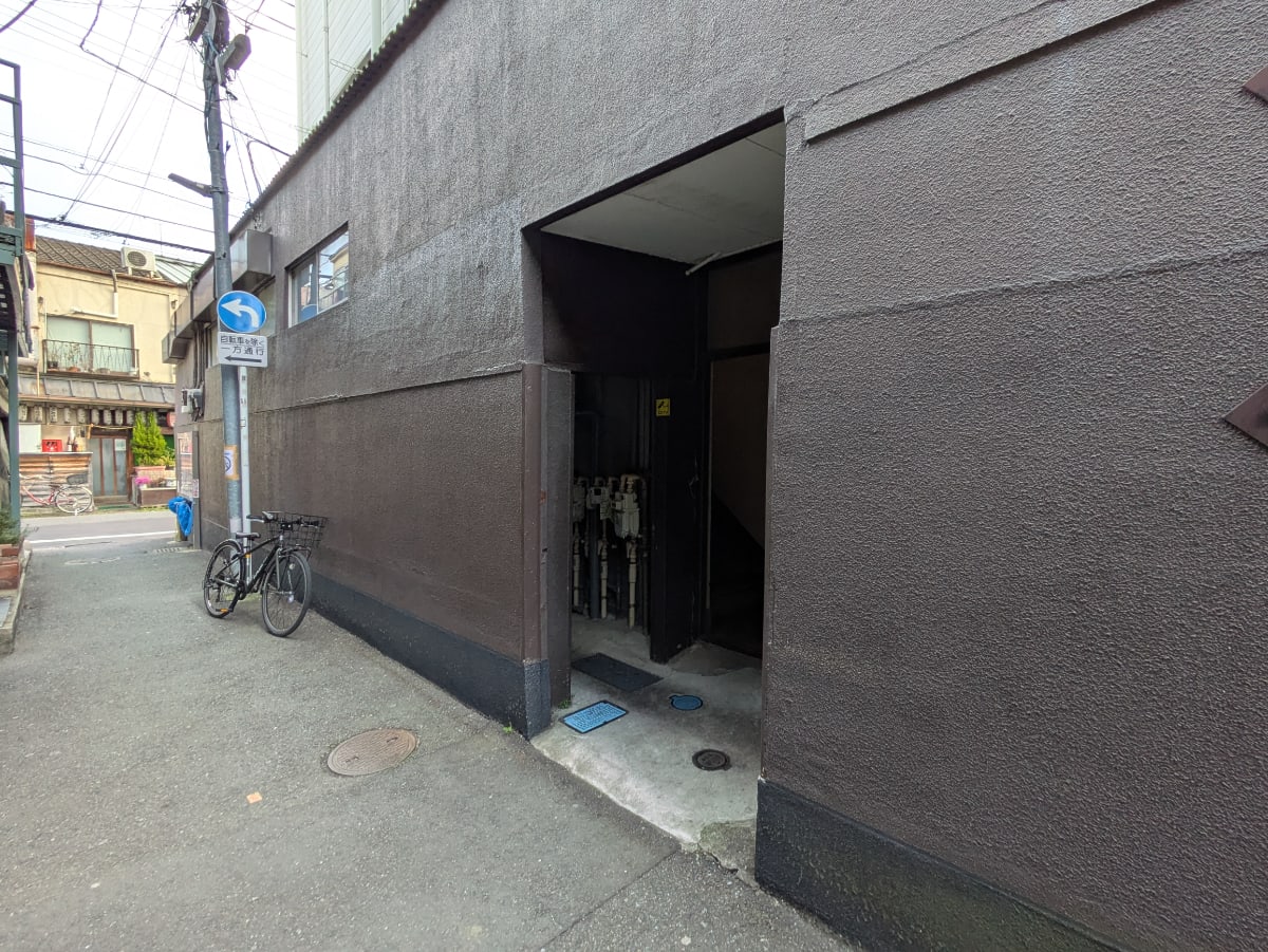 v20260308150643/fresh/building/J00100361860_12