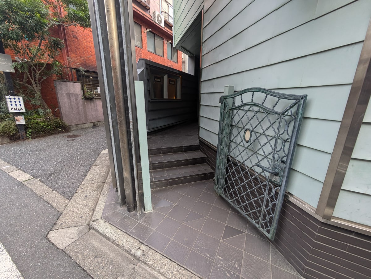 v20260308150643/fresh/building/J00100367775_12