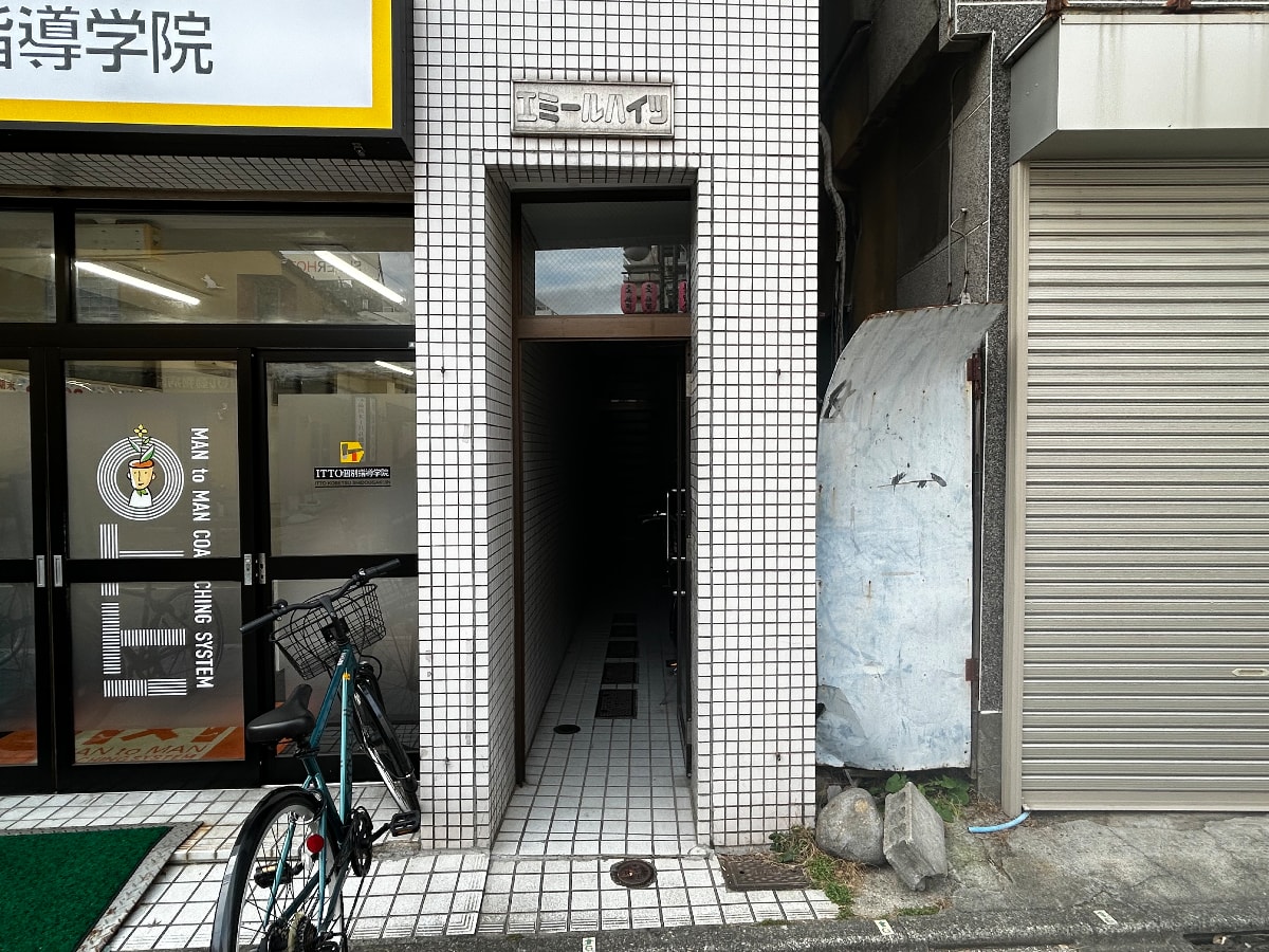 v20260308150643/fresh/building/J00100378993_3