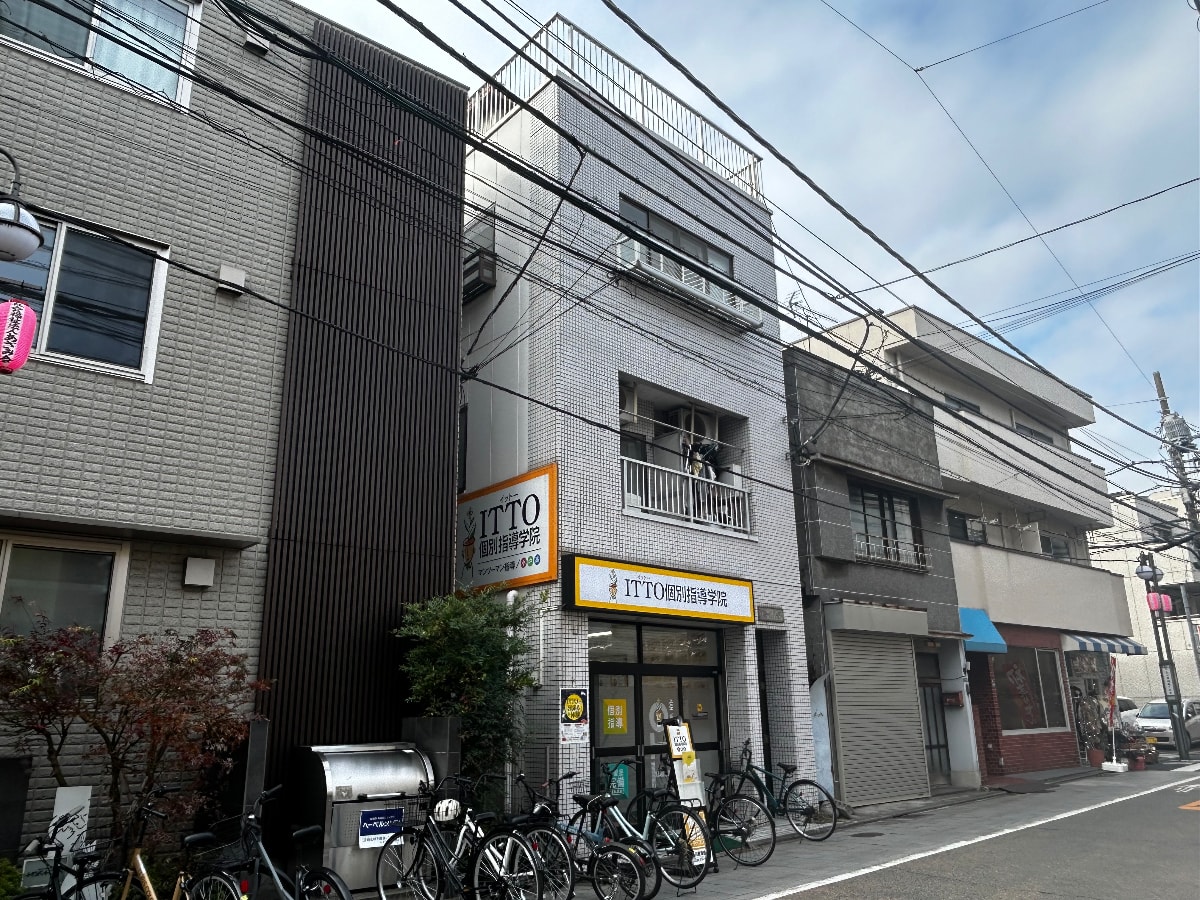 v20260308150643/fresh/building/J00100378993_9