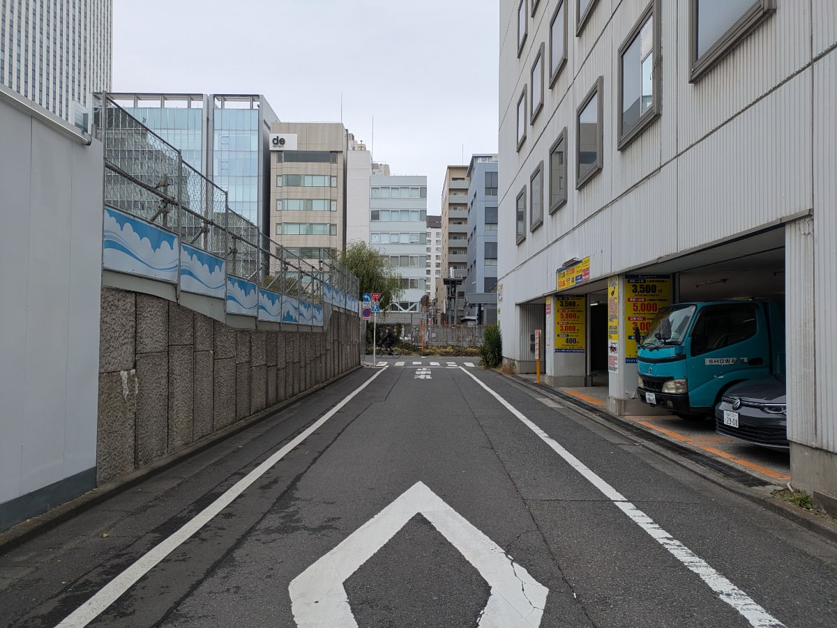 v20260308150643/fresh/building/J00100384663_19