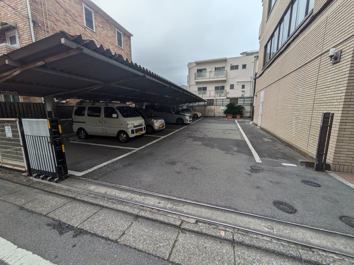 v20260308150643/fresh/building/J00100388603_10