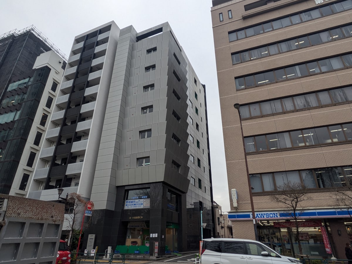 v20260308150643/fresh/building/J00100388818_8