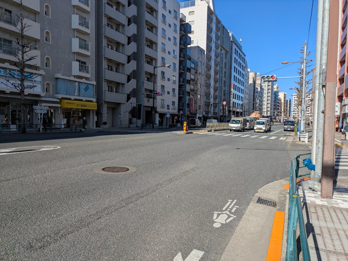 v20260308150643/fresh/building/J00100390264_9