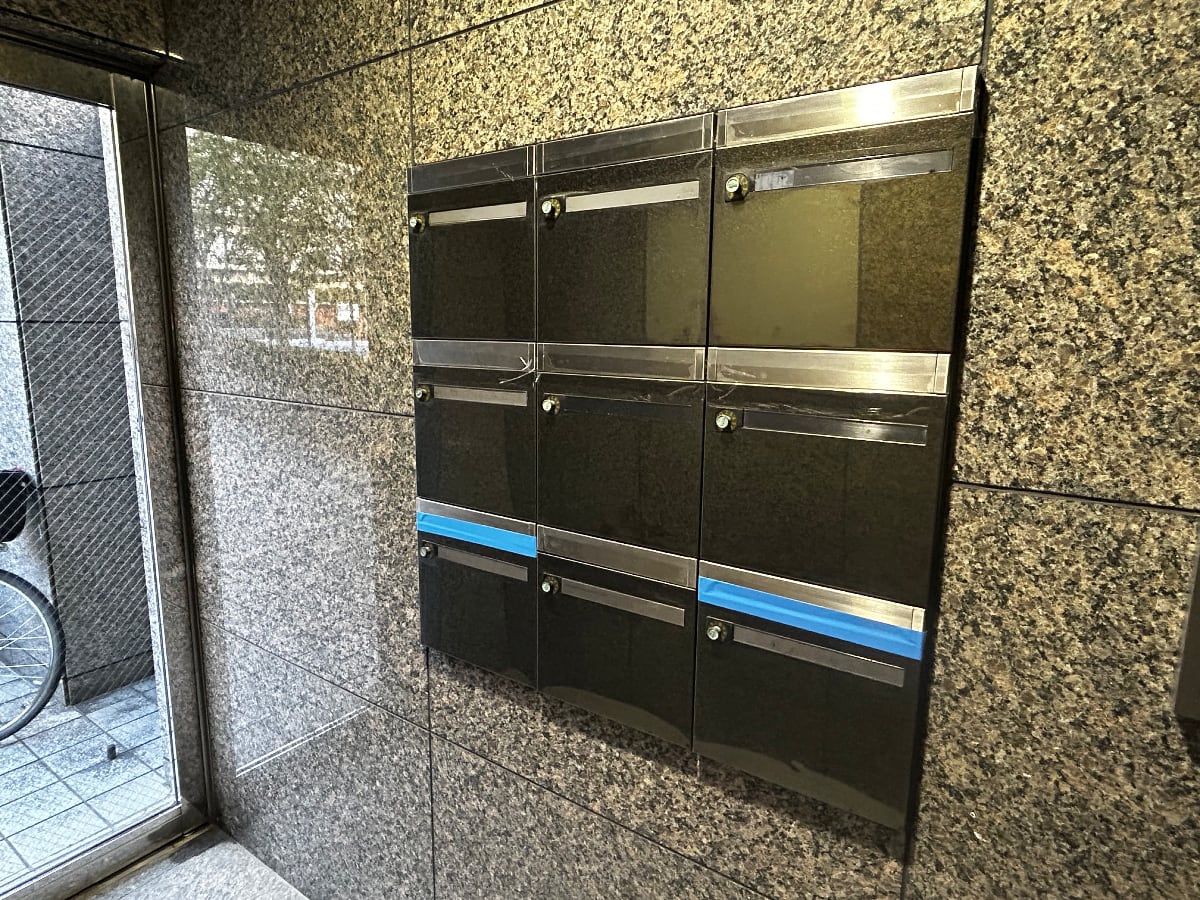 v20260308150643/fresh/building/J00100398236_8