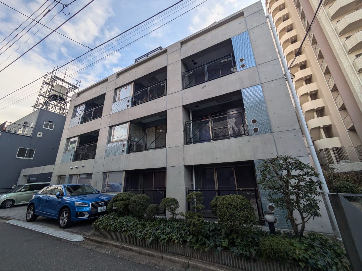 v20260308150643/fresh/building/J00100405390_1