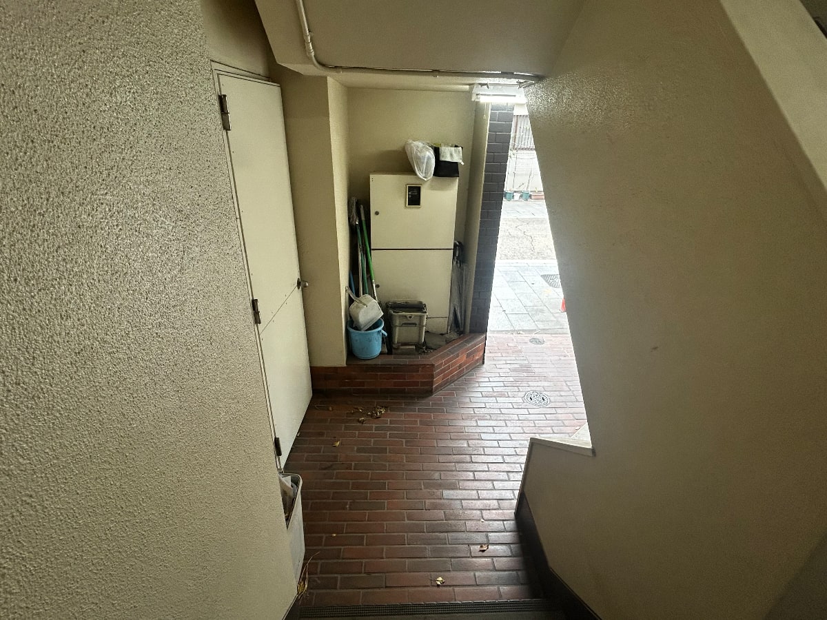 v20260308150643/fresh/building/J00100420339_12