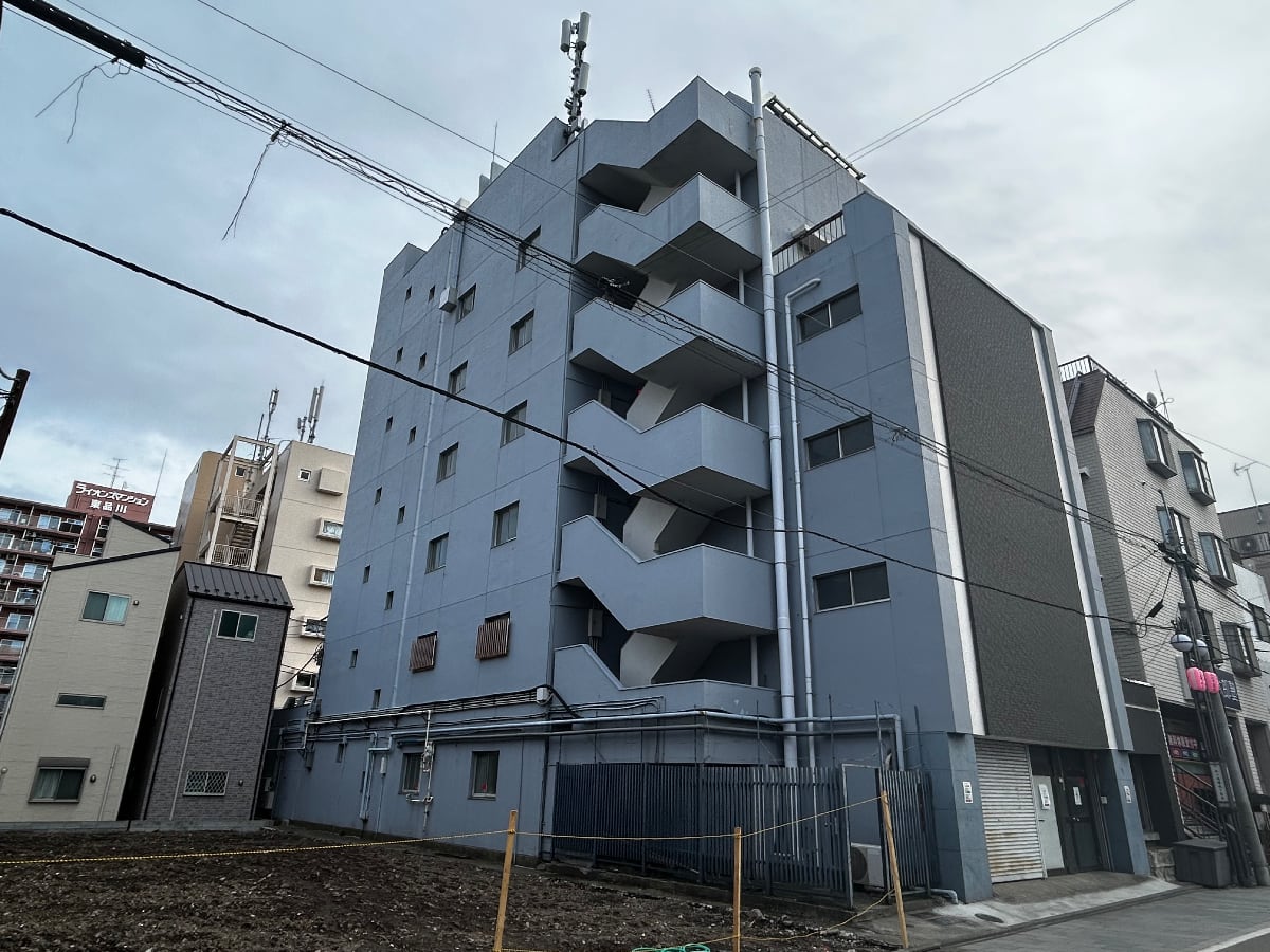 v20260308150643/fresh/building/J00100421932_5
