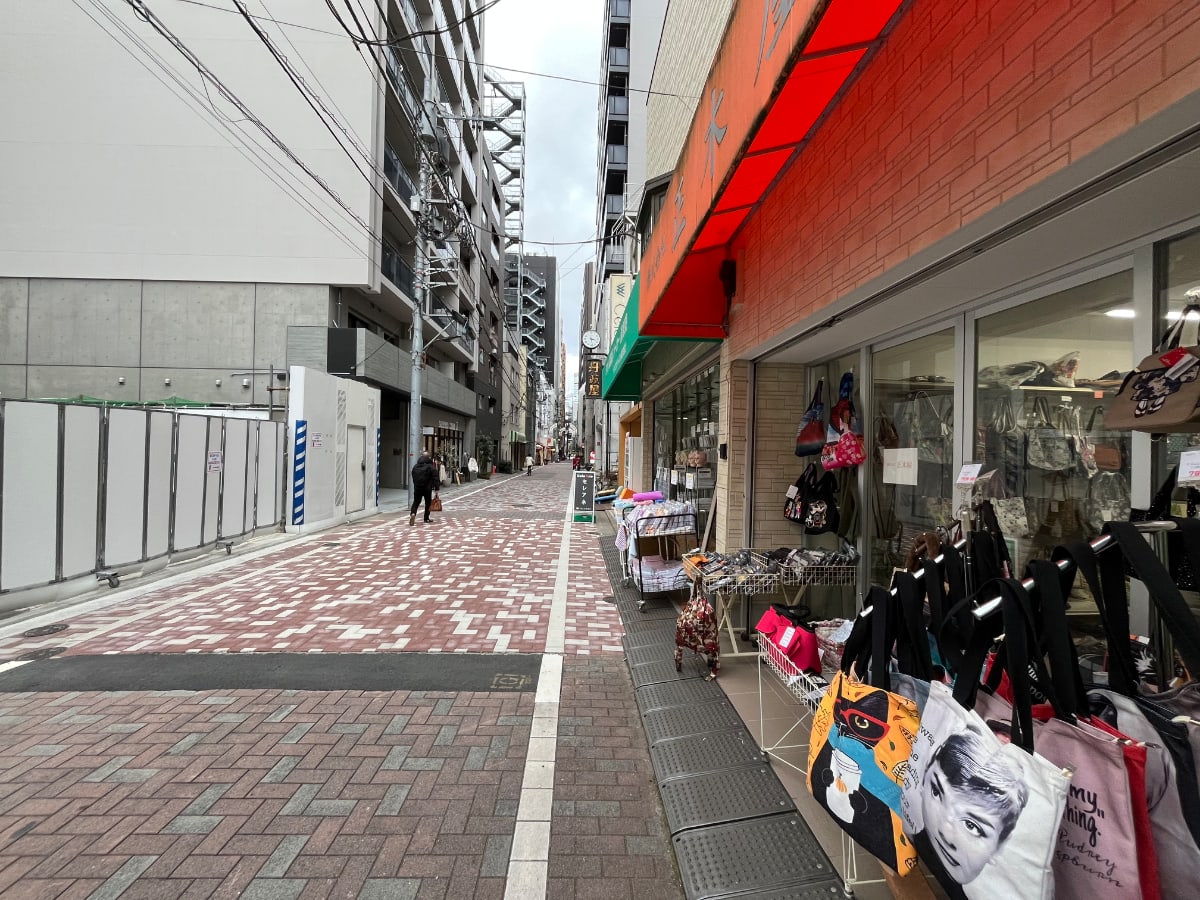 v20260308150643/fresh/building/J00100512674_10