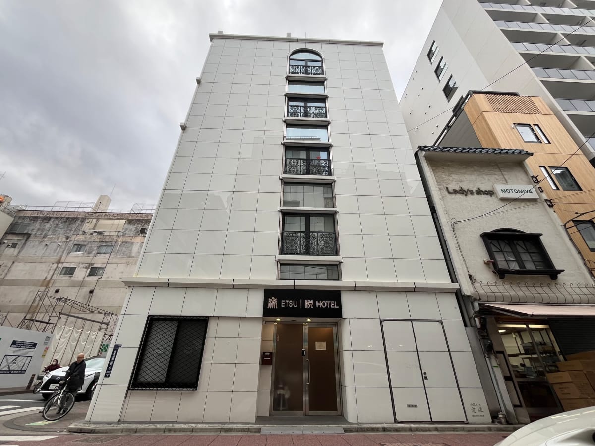 v20260308150643/fresh/building/J00100513499_5
