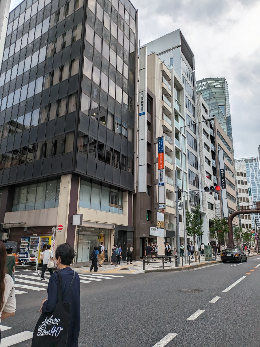 v20260309150757/fresh/building/J00100392113_10