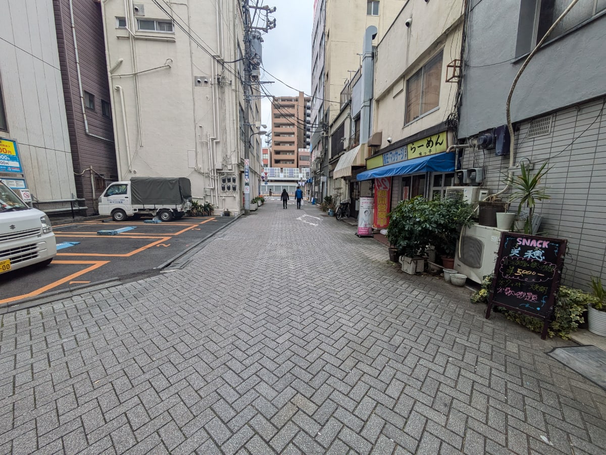 v20260310150810/fresh/building/J00100362216_16