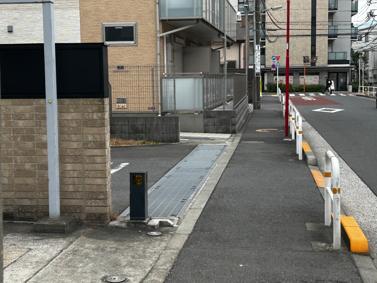 v20260310150810/fresh/building/J00100363000_15