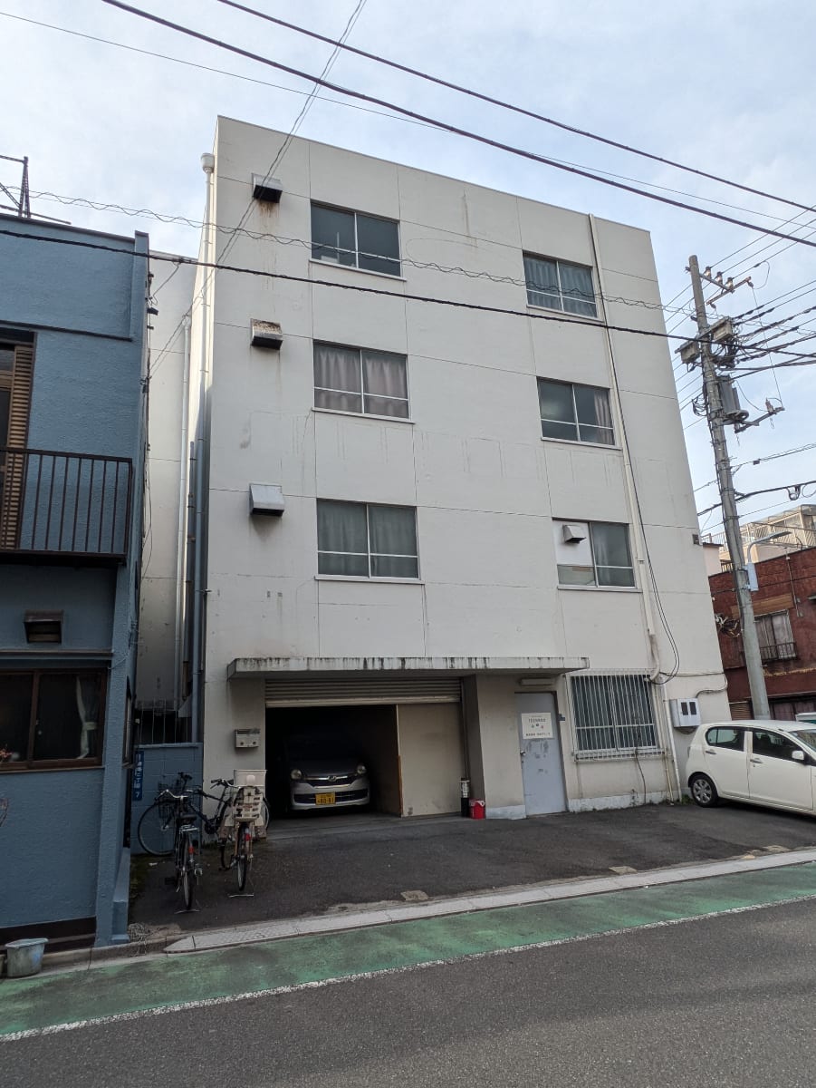 v20260310150810/fresh/building/J00100403278_6