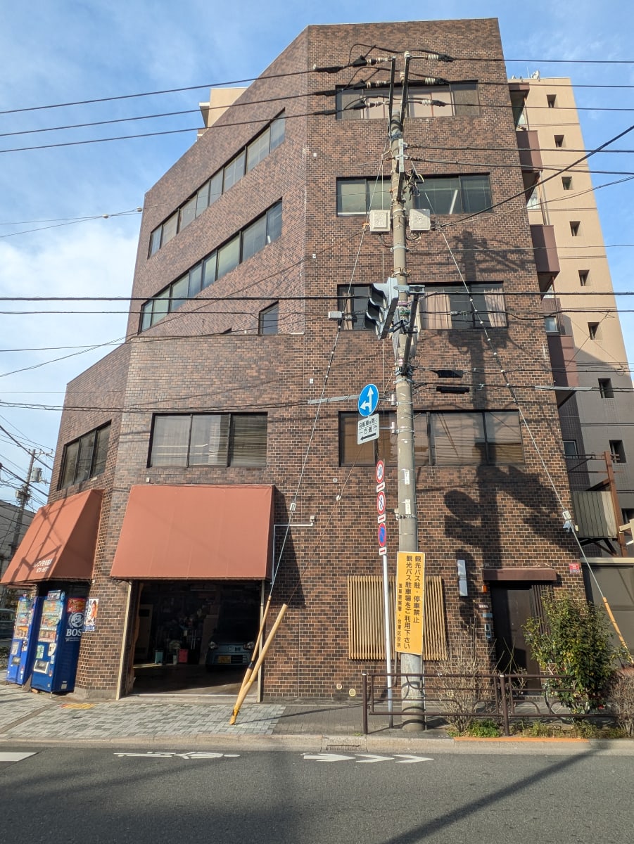 v20260310150810/fresh/building/J00100405815_12