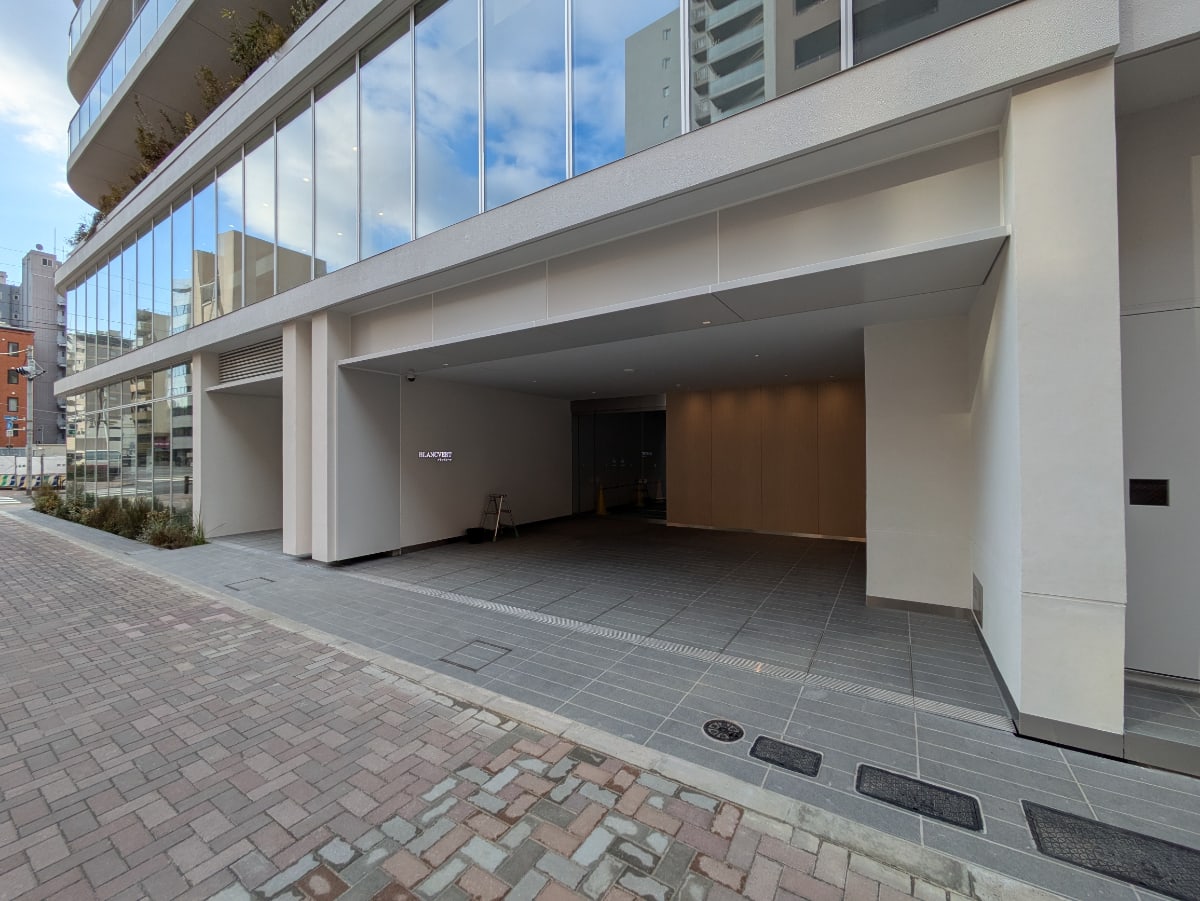 v20260311150757/fresh/building/J00100636049_8